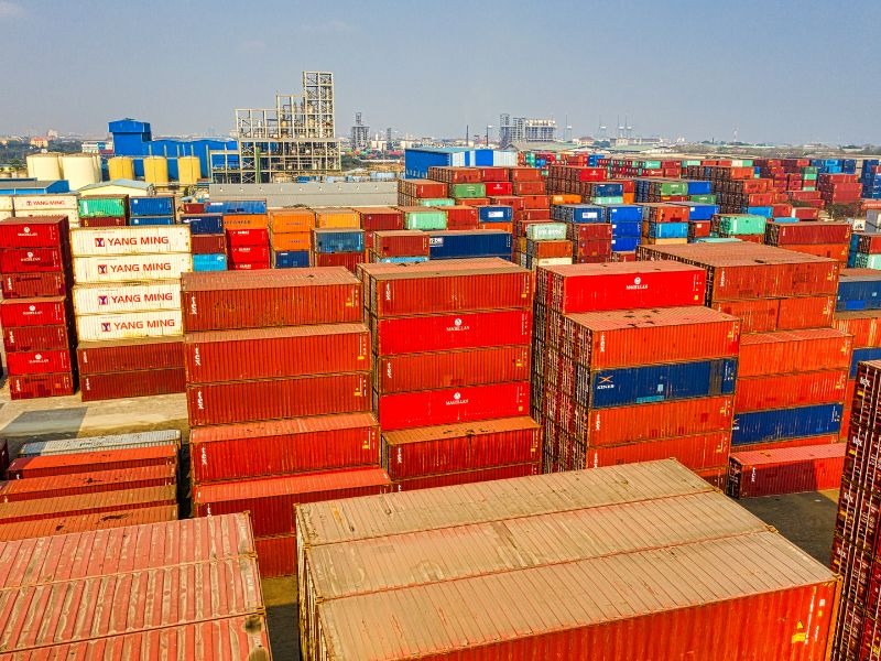 como importar produtos da China para revender no Brasil logística